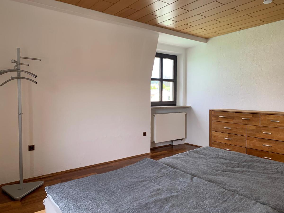 Villa Mit Pool Und Grillplatz In Ratisbonne Extérieur photo